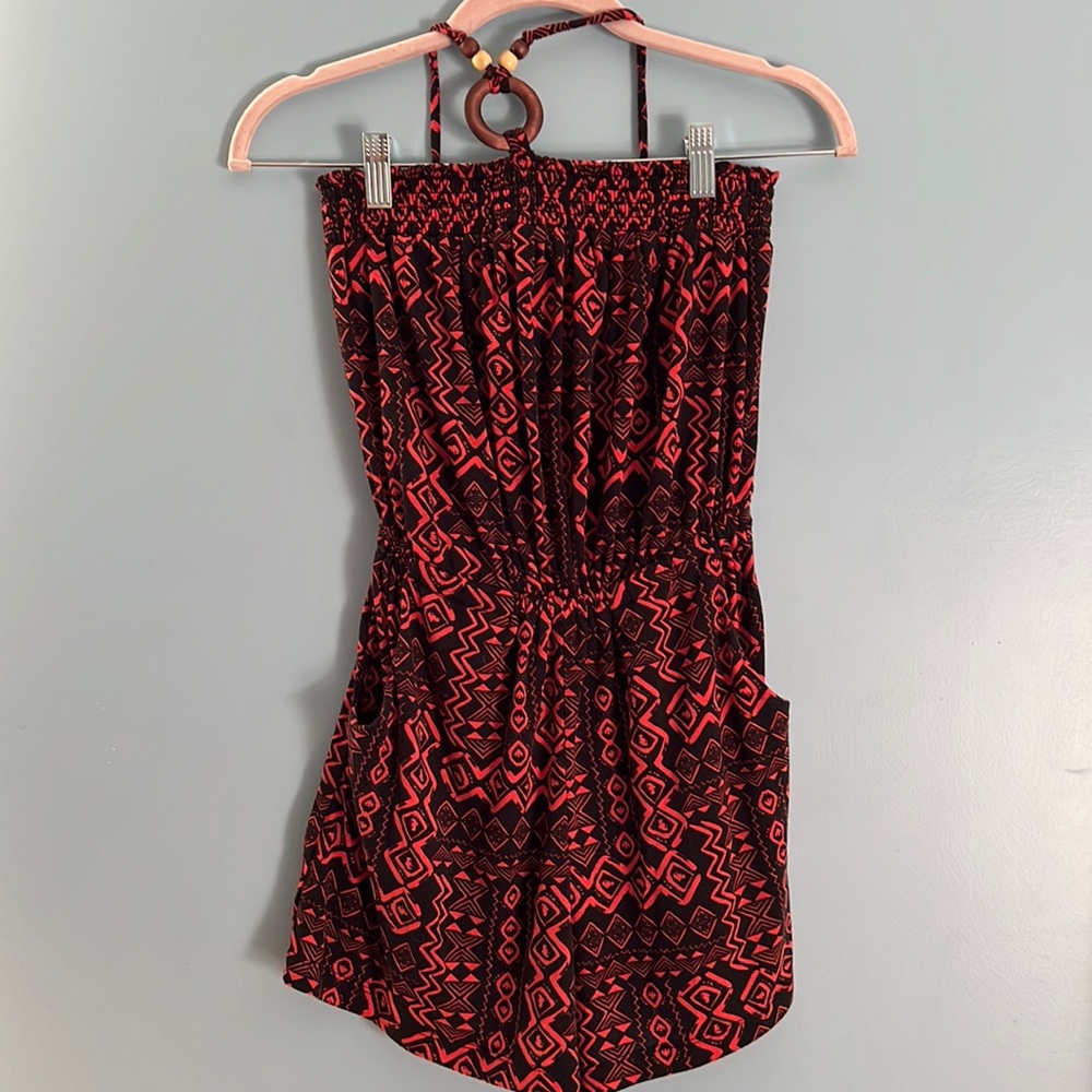 2 rompers